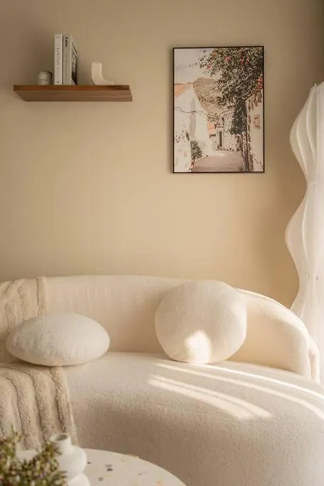 Majestic Minimalst Apartment Ho Chi Minh City